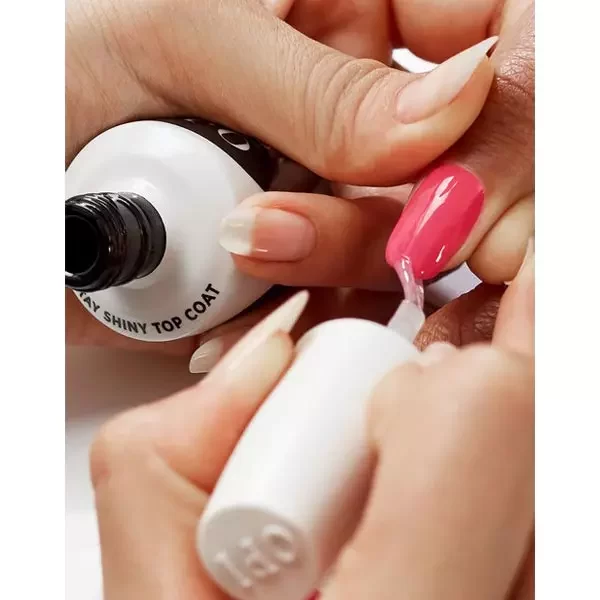 O.P.I Nail Polish 15ml Gel Color 003 Stay Shiny Top Coat