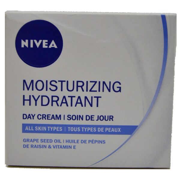 Nivea Day Cream 50ml Moisturizing Hydratant All Skin Types