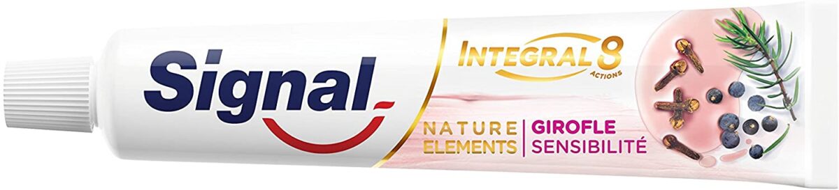 Signal Toothpaste 75ml Integral 8 Clove Sensitivity